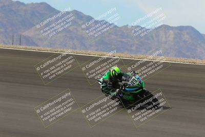 media/Oct-30-2022-CVMA (Sun) [[fb421c3cec]]/Race 6 500 Supersport-350 Supersport/